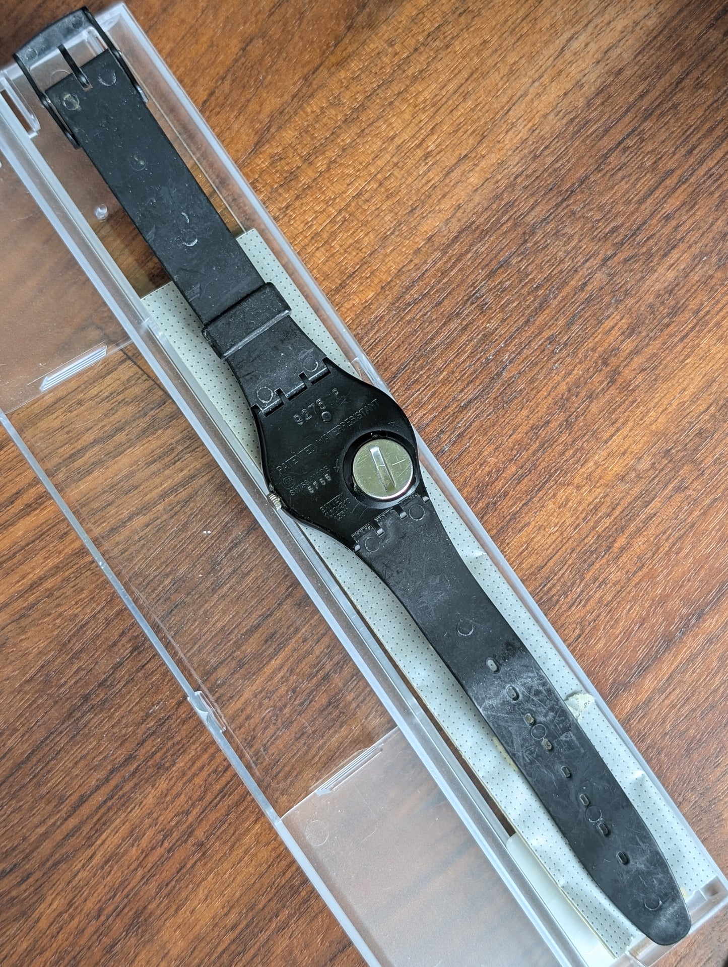 Swatch "Color Window" GB715 (USED)