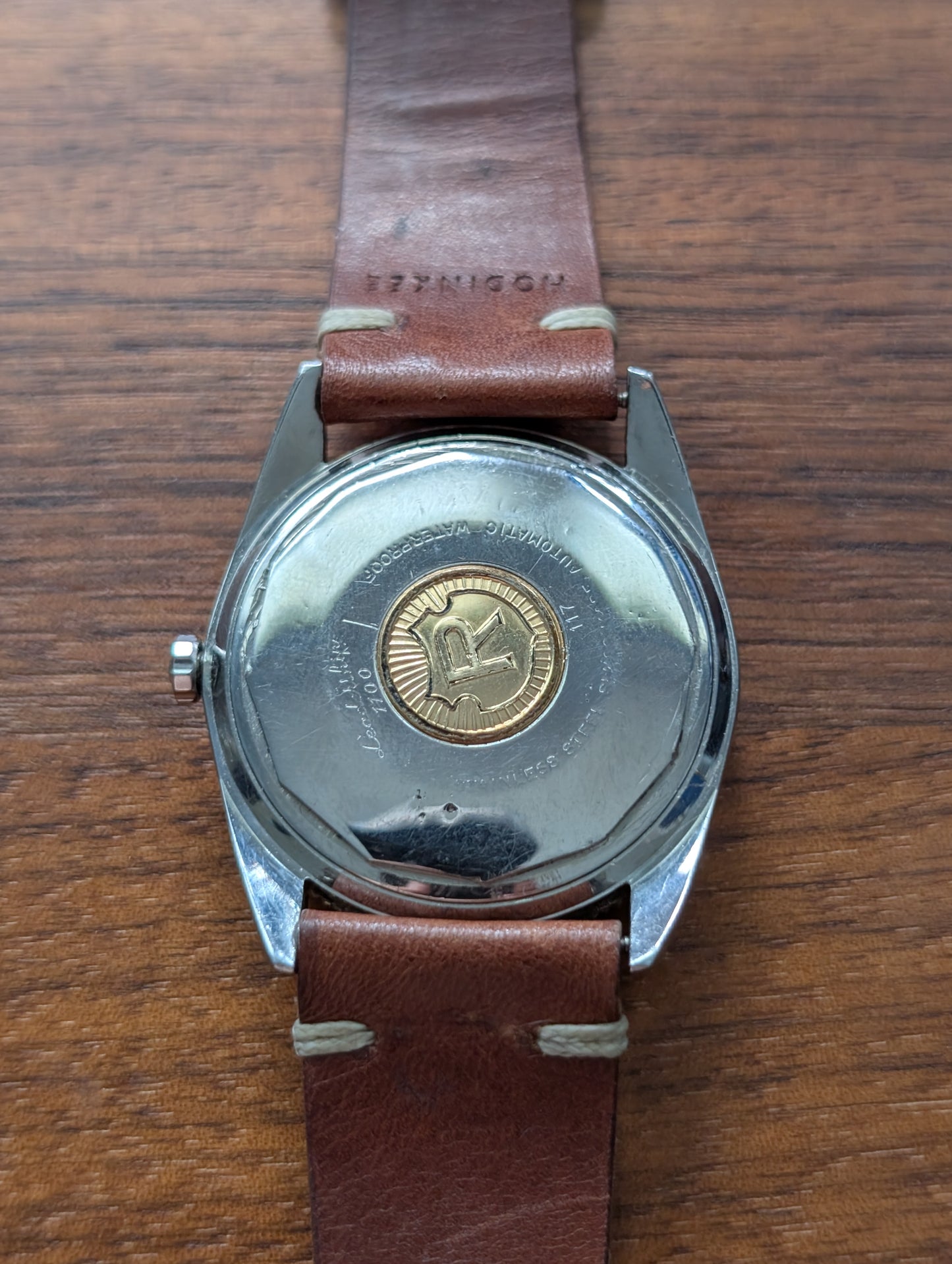 Royce Leadership 1100 (For Parts or Repair)