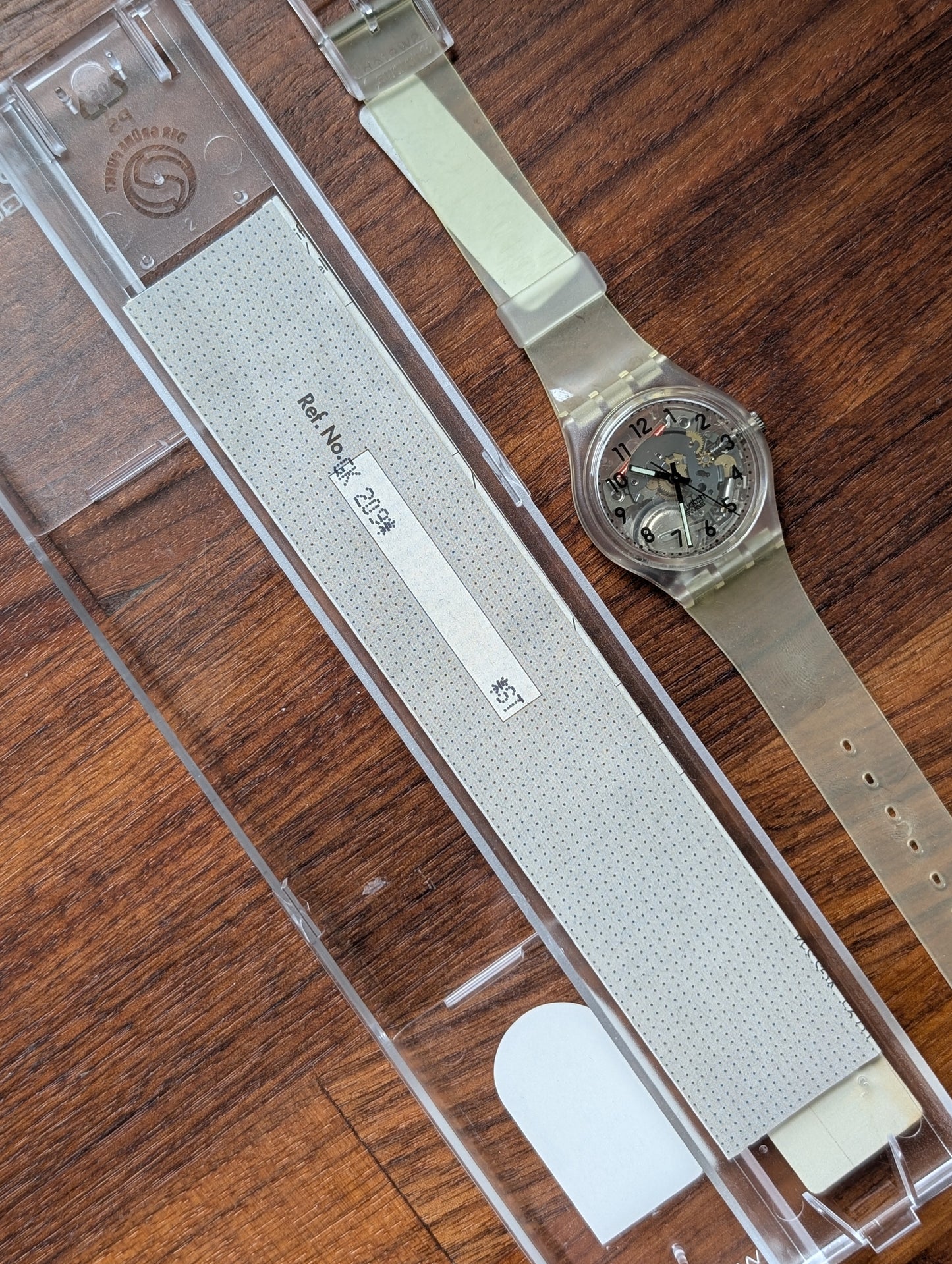 Swatch "Transparent" GK209 (NOS)