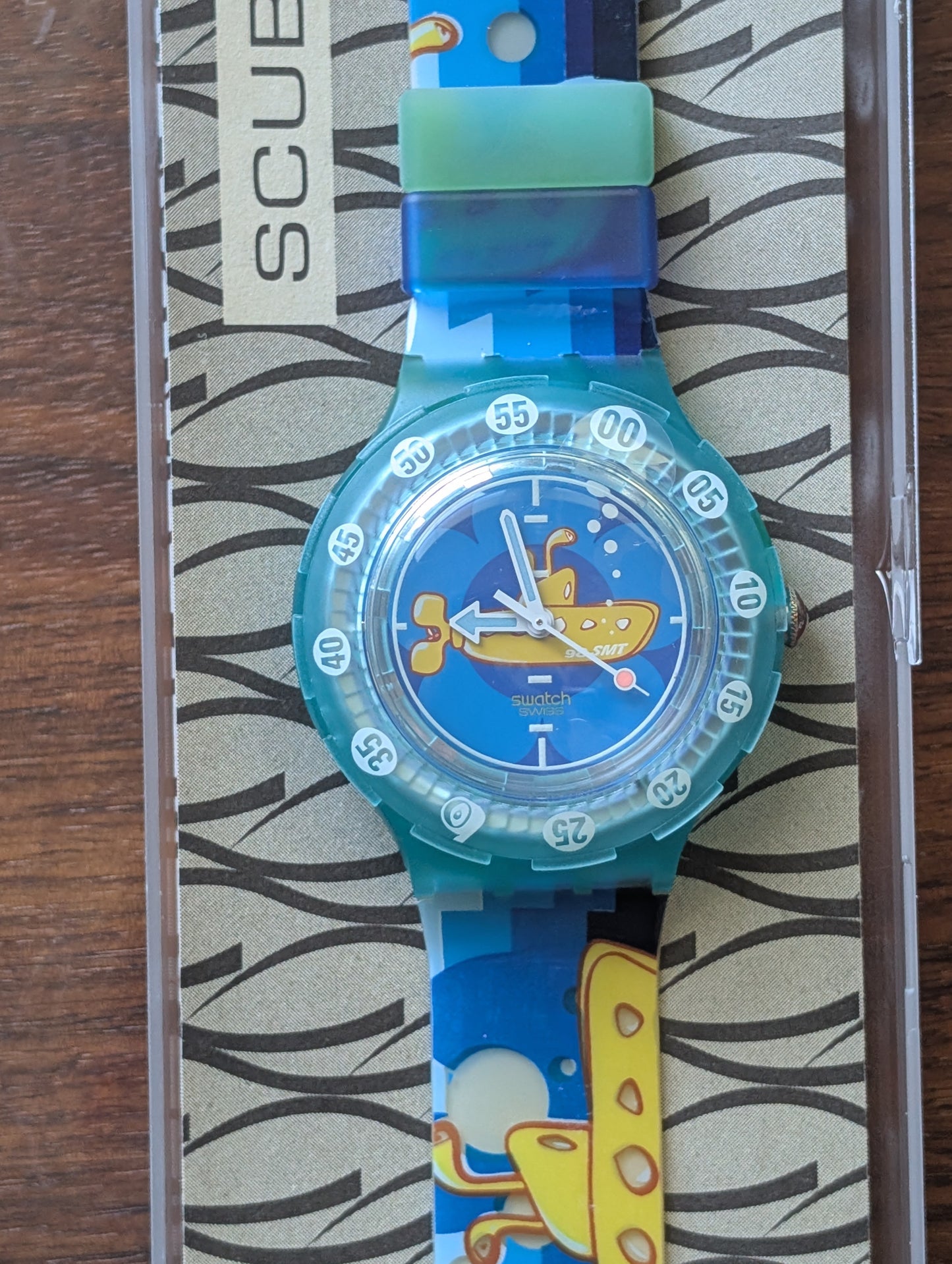 Swatch Scuba "Yellow Submarine" SDL101 (NOS)
