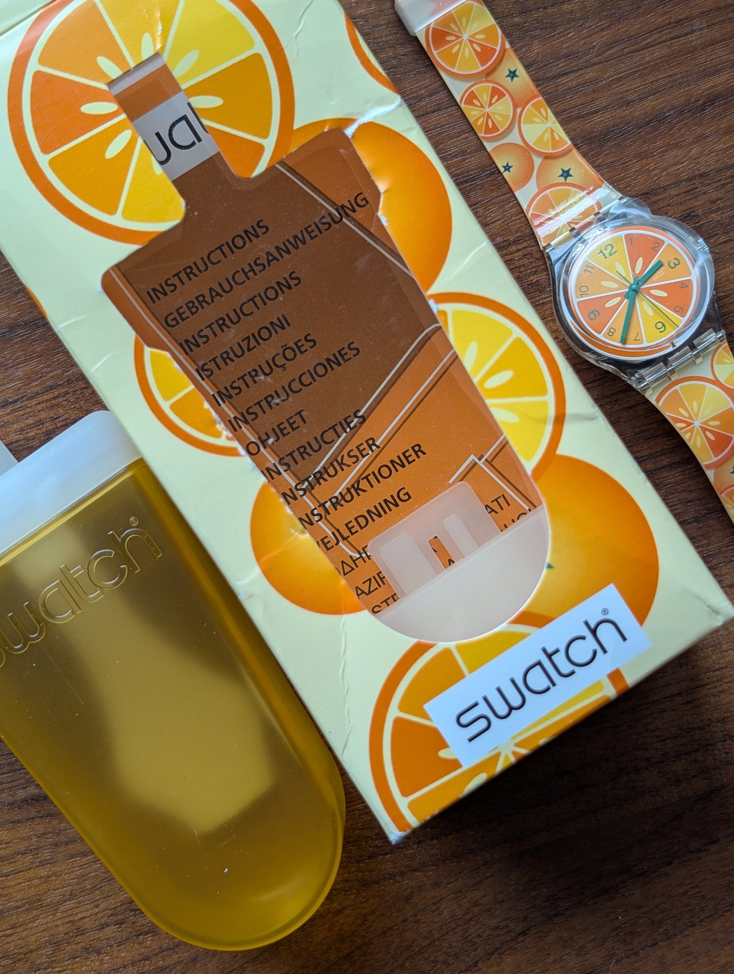 Swatch "So Fresh" GE102 (NOS)