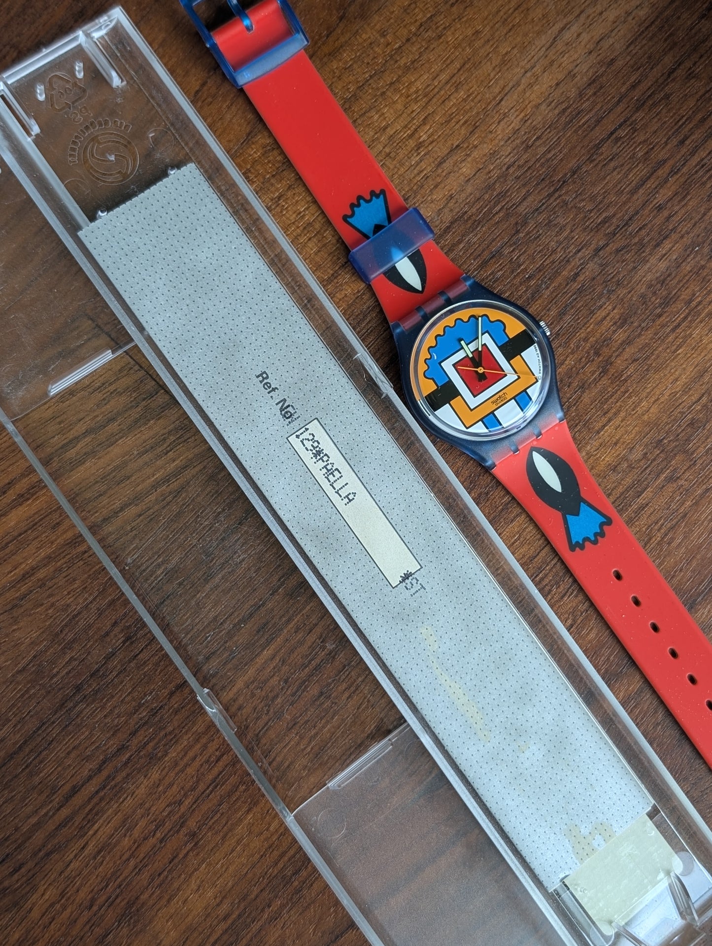 Swatch "Paella" GN129 (NOS)