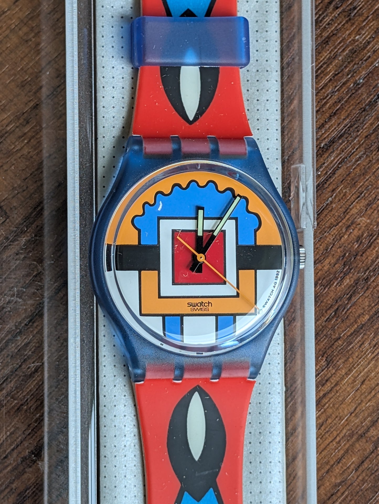 Swatch "Paella" GN129 (NOS)