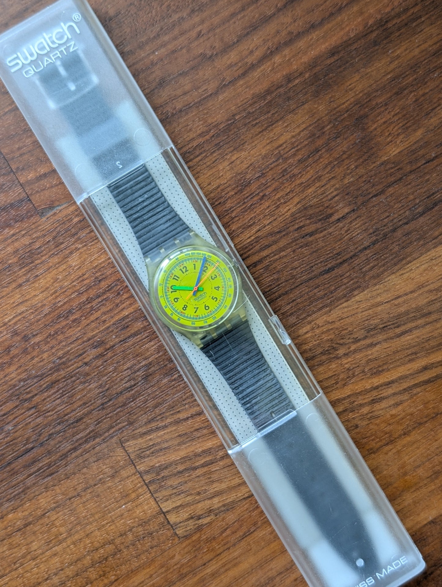 Swatch "Lemon Iceberg" GK116 (Used)