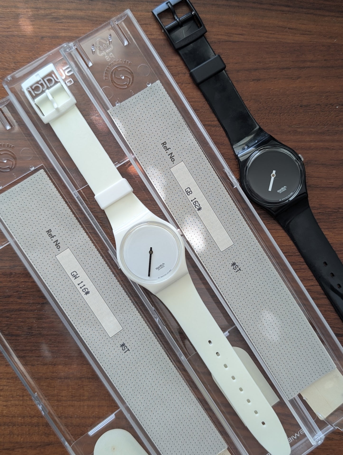 Swatch "White Hours Black Minutes" GZS10 (2-Pack) (NOS)