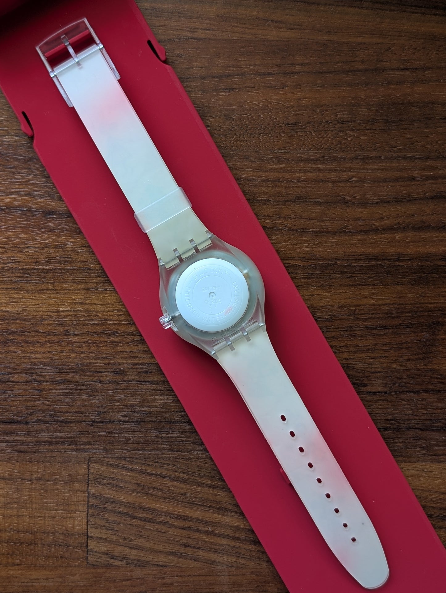 Swatch The Club "Time for a Kiss" STGK104 (NOS)