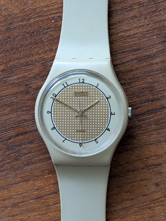 Swatch "Golden Tan" GT103 (Used)