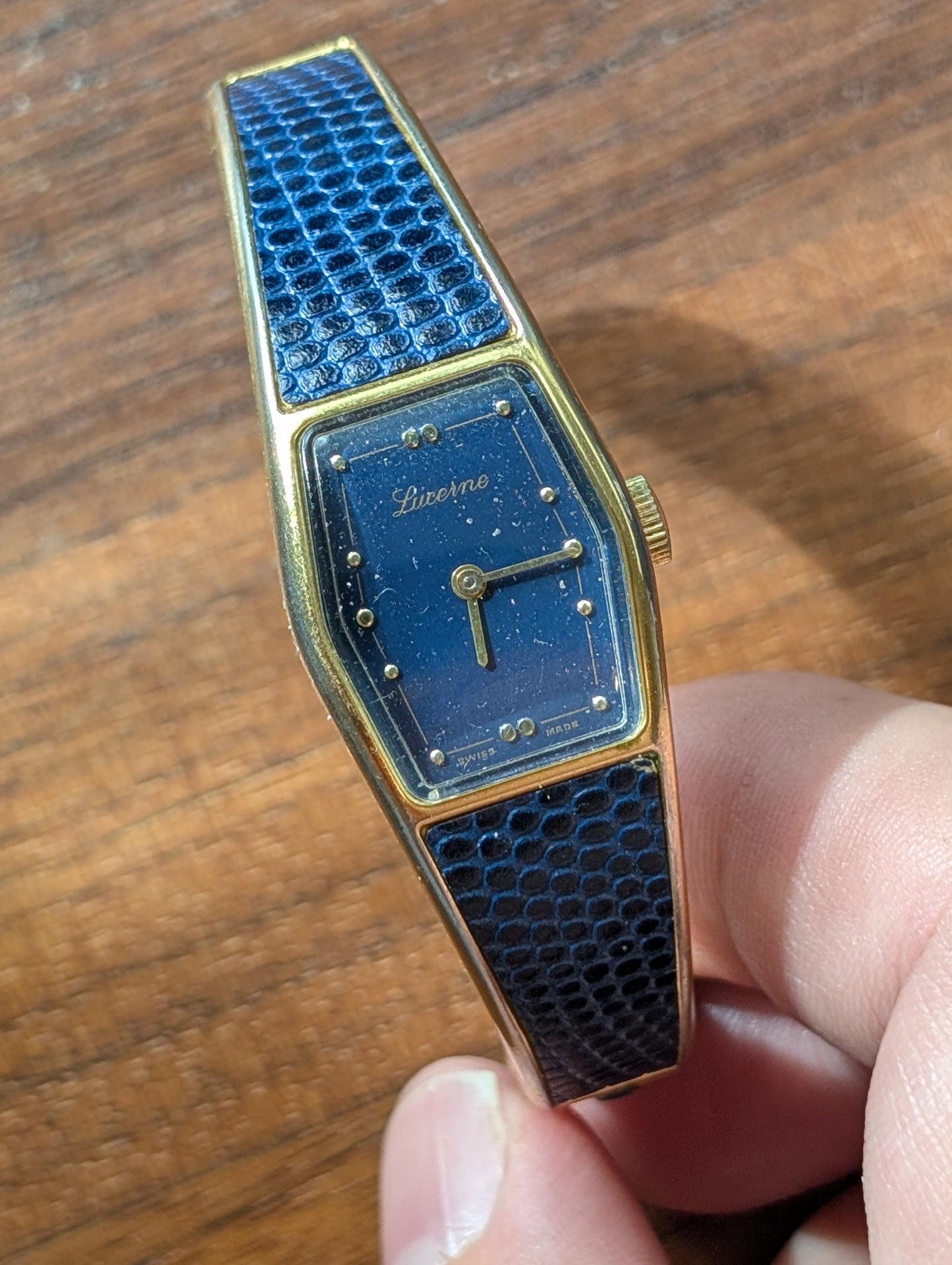 Lucerne Cuff Watch Handwinding (Used)