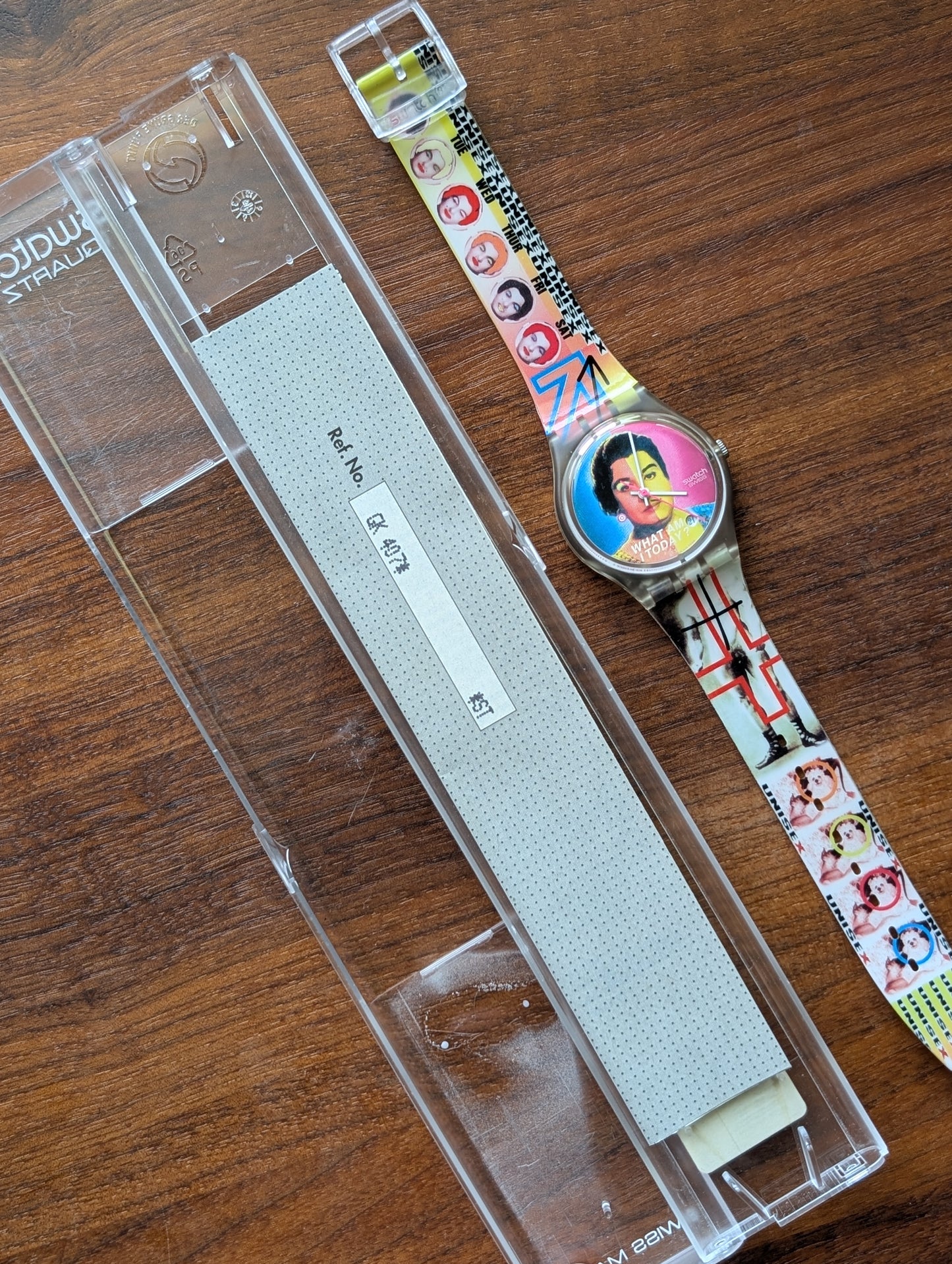 Swatch "Bisex" GK407 (NOS)