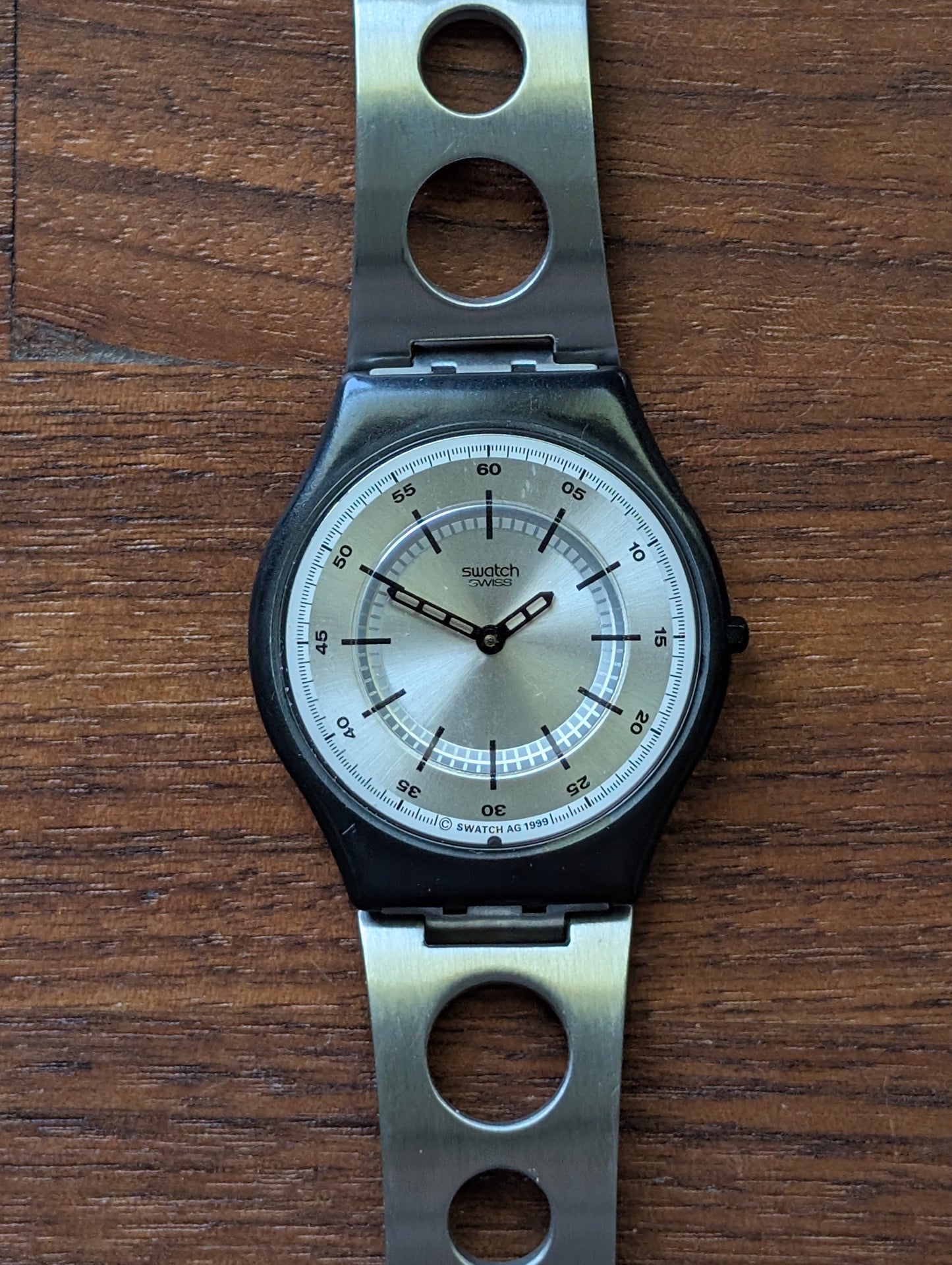 Swatch Skin "Flattention" SFB106G (NOS)