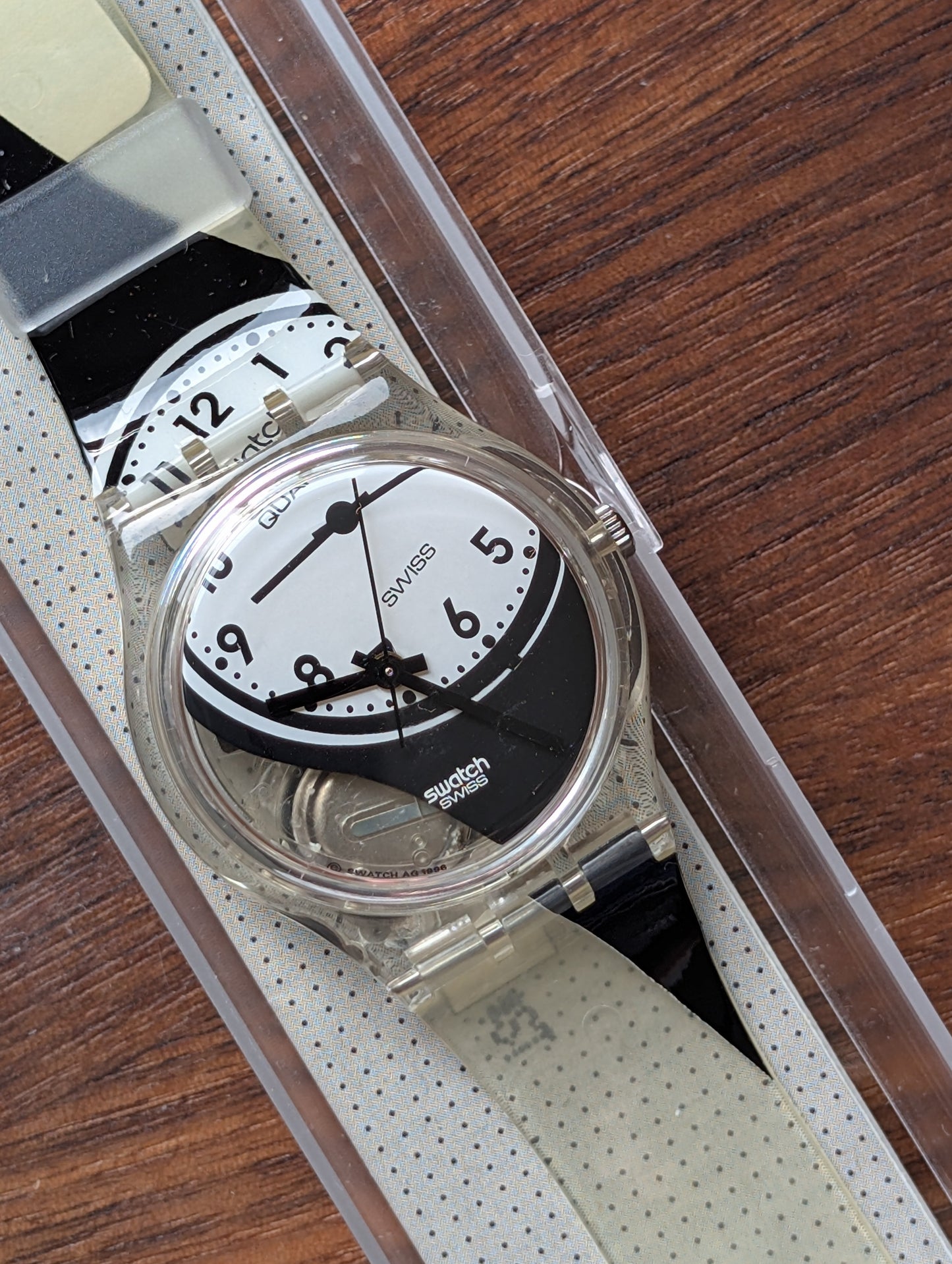 Swatch "Side" GK252 (NOS)