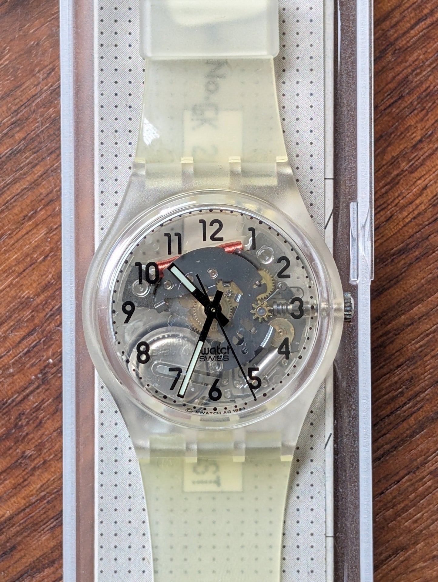 Swatch "Transparent" GK209 (NOS)